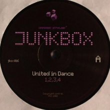 United In Dance - 1,2,3,4 / Take Me Away (Ds Mix) (2010) [FLAC]